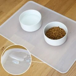 KaraLuna Basic Napfunterlage Transparent L -Hundebedarf f495db45fd389fd117644cb3377217742809b2ec 1407477 de DE a8bbe54e97e8bbb8f7c3d6b40c33b455251b54dbH2Qc30